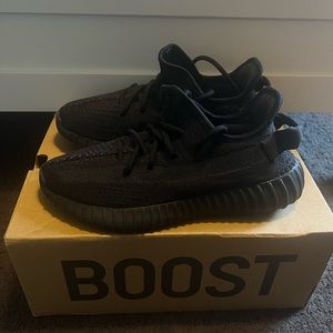 Yeezy 350 Boost 350 “Onyx”